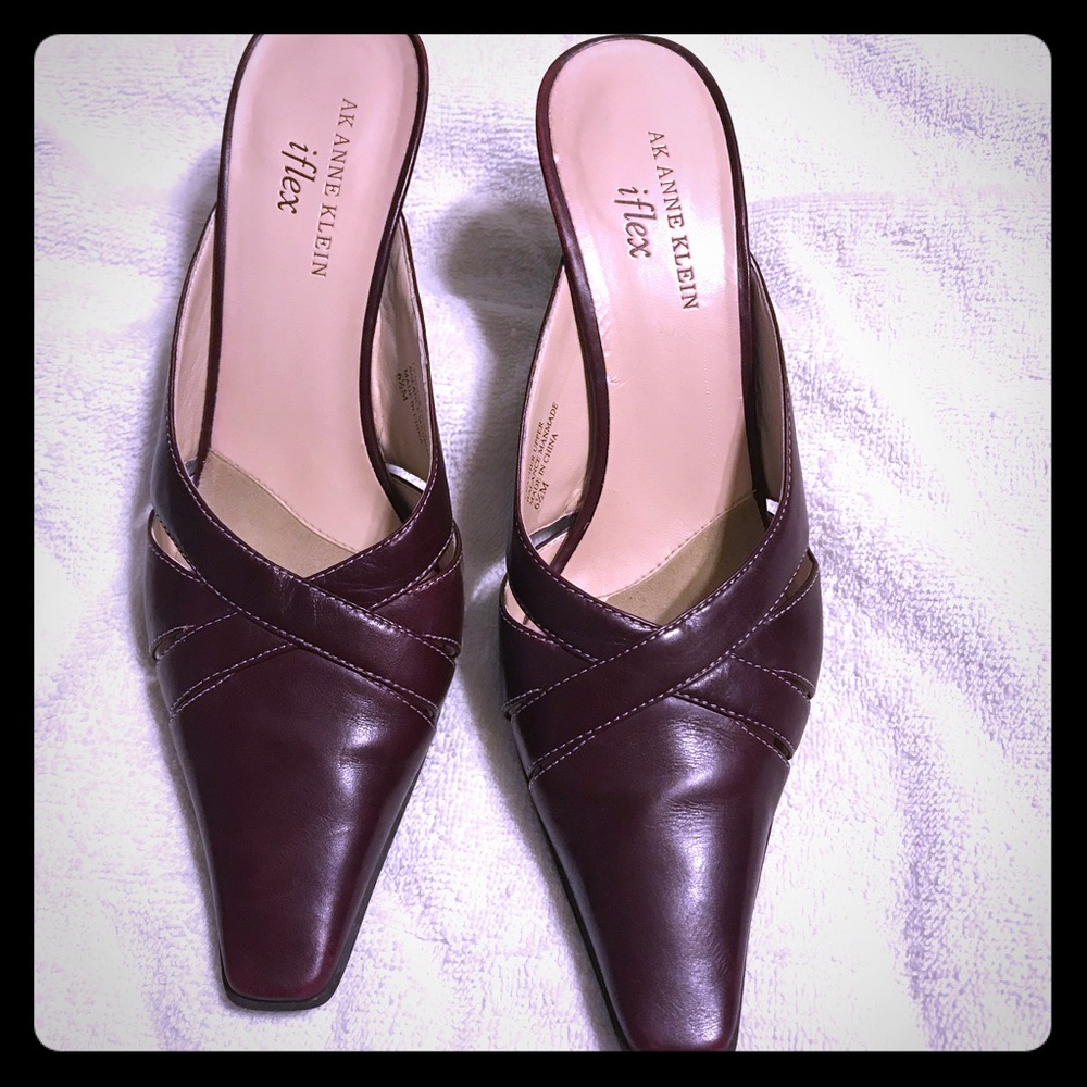 Anne Klein iflex heels, wine color